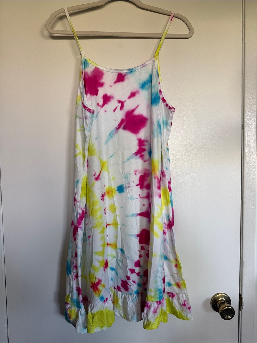 chic Tie-Dye Spaghetti Strap Dress in Pink, Yellow & Blue